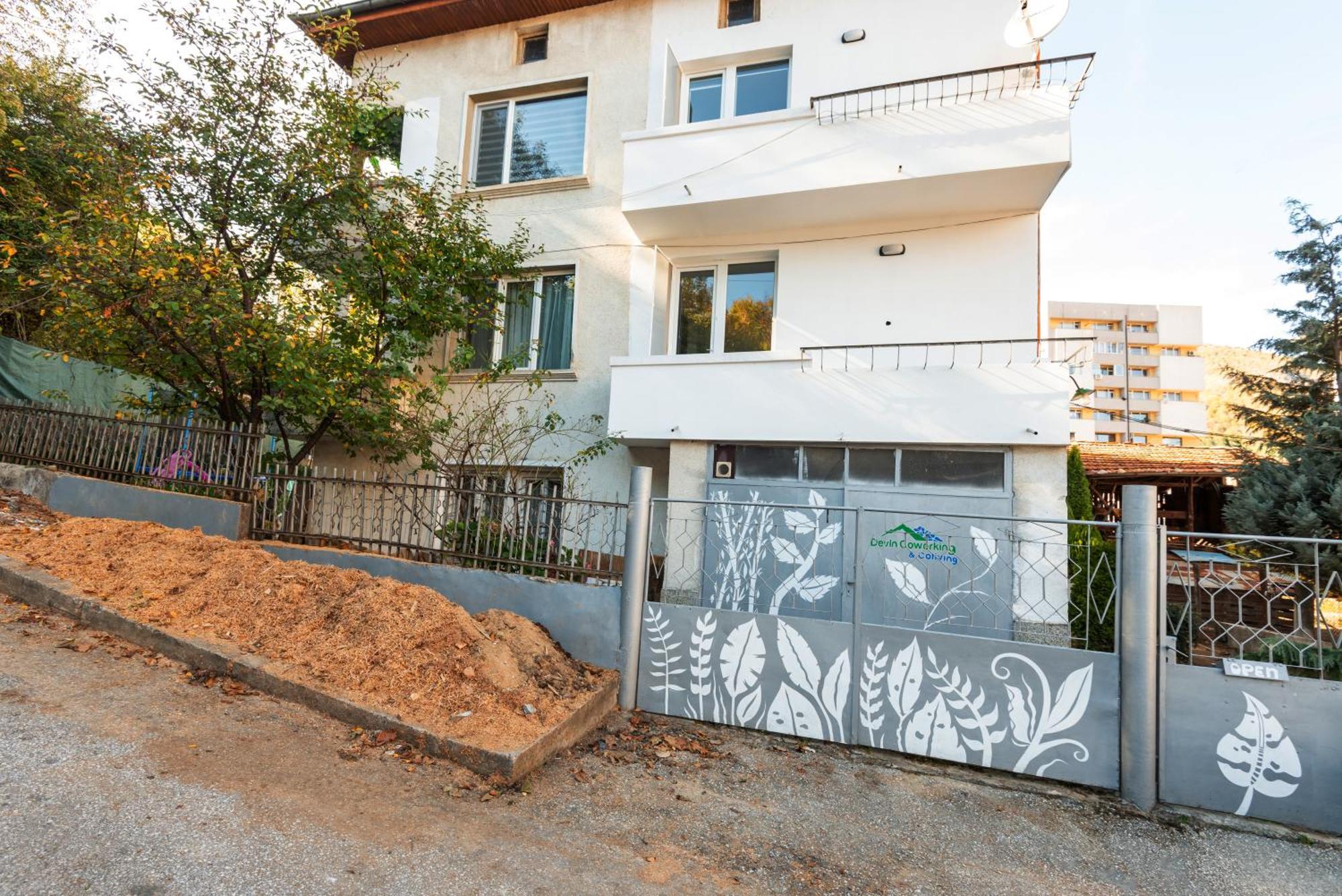 Devin Coworking & Coliving Exterior foto